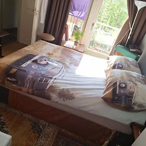 Homey Budget Bedroom , Amsterdam Paesi Bassi